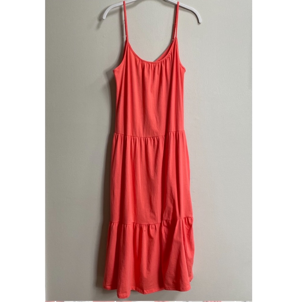 All In Favor Coral Tiered Jersey Tank Midi Dress - Picture 5 of 16